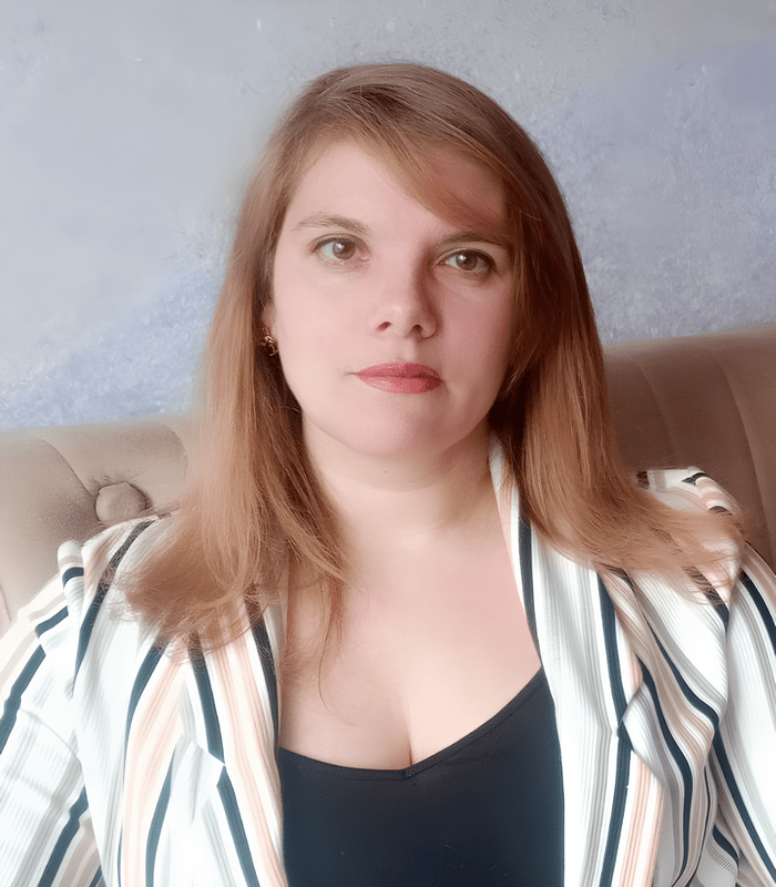 Юлія Лабунська ObushnaPro, психолог та спеціалістка з регресивної терапії