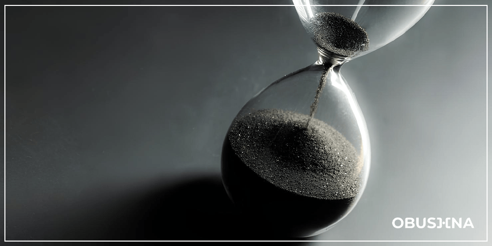 Застрягла в минулому через травматичні спогади – Obushna.pro