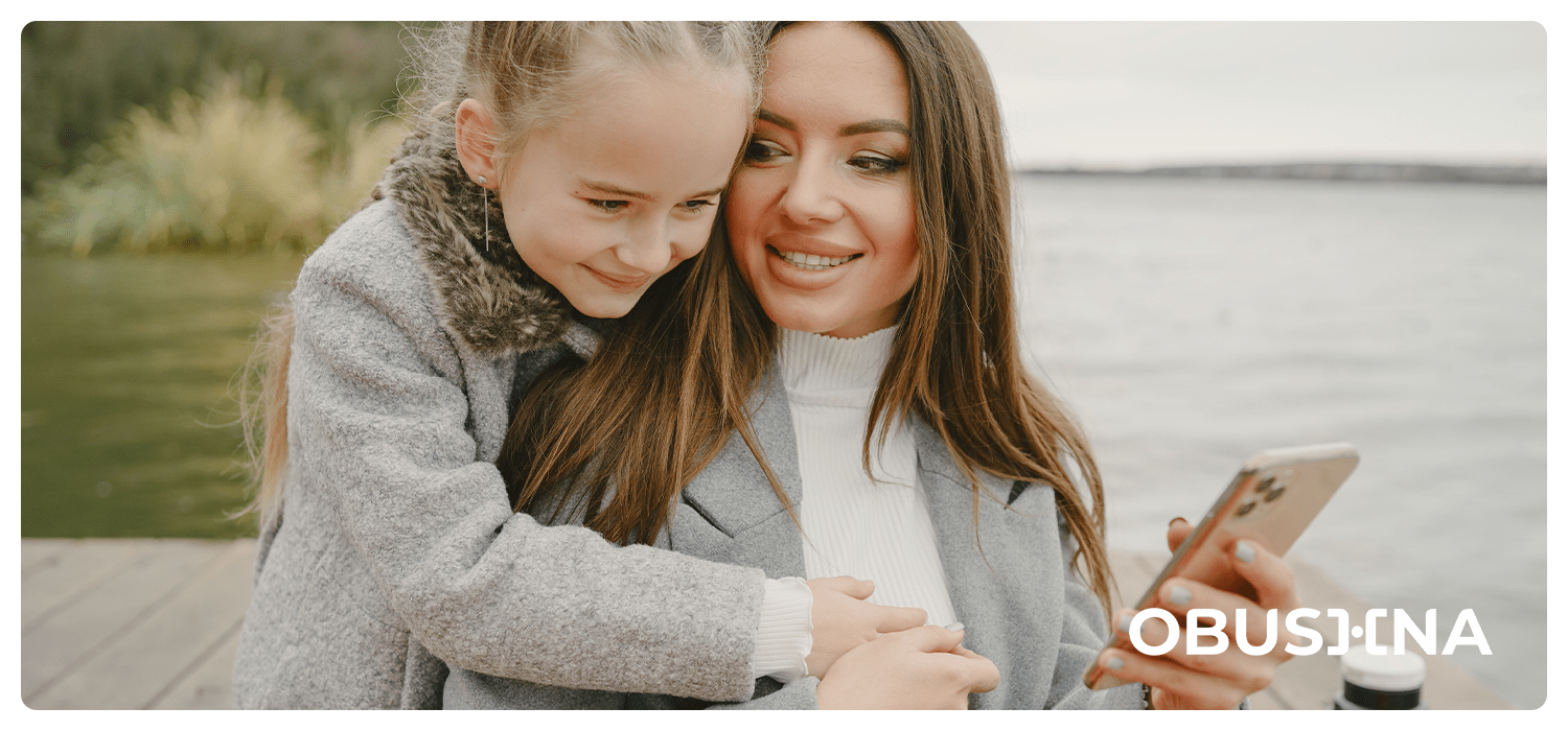 Порівняння з іншими мамами і вплив соцмереж на тривожність – Obushna.pro