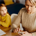 Материнська тривожність у соцмережах і вплив Instagram на мам