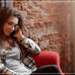 Проєкція в психології: приписування іншим власних почуттів